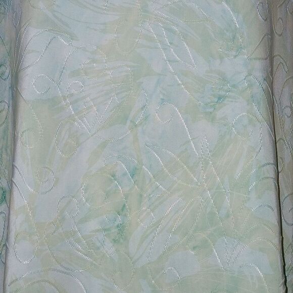 New Directions mint green yellowish blend sleeveless blouse Sz M NWOT - Picture 4 of 6